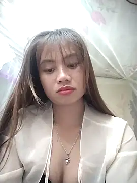 Snapshot of Dung-Thao19 chatting on October 16, 2025, 11:28 pm Dung-Thao19 online show from October 16, 2025, 11:28 pm