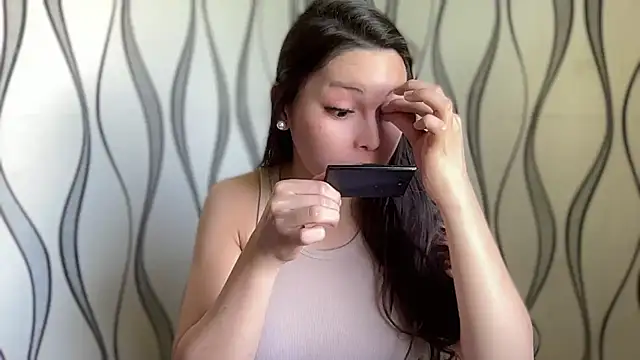 Snapshot of lovekatexx chatting on October 24, 2025, 3:25 am lovekatexx online show from October 24, 2025, 3:25 am