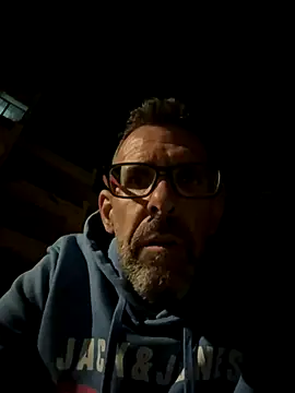 gigolobcn online show from November 14, 2025, 11:35 pm