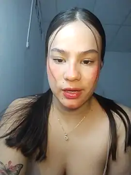 karoline d online show from September 11, 2025, 3:50 am