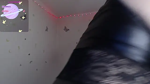 evangeline lover online show from October 10, 2025, 12:04 pm