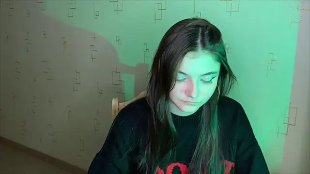 Snapshot of may_rollins chatting on November 10, 2025, 8:08 pm may rollins online show from November 10, 2025, 8:08 pm