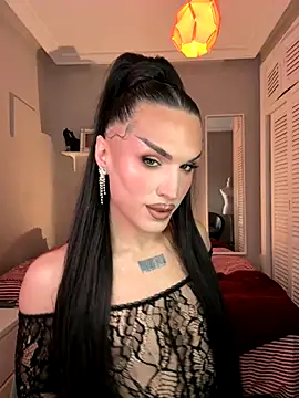 Snapshot of lacattiva chatting on December 1, 2025, 8:36 pm lacattiva online show from December 1, 2025, 8:36 pm