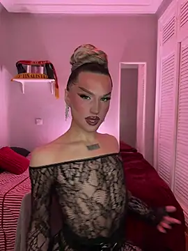 Snapshot of lacattiva chatting on February 13, 2026, 3:41 pm lacattiva online show from February 13, 2026, 3:41 pm