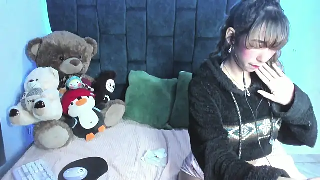 ValentinaKlean online show from February 16, 2026, 3:24 am