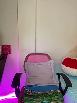 Zara Bel online show from March 4, 2026, 6:58 pm