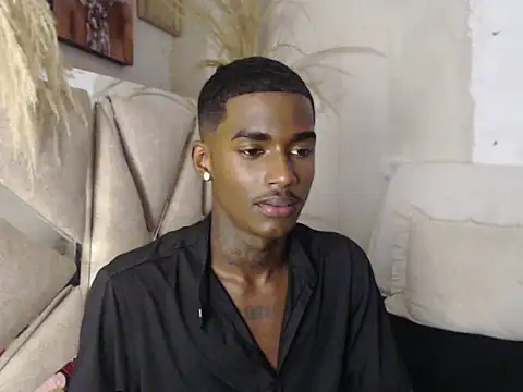 brihansexx online show from February 24, 2026, 5:38 am