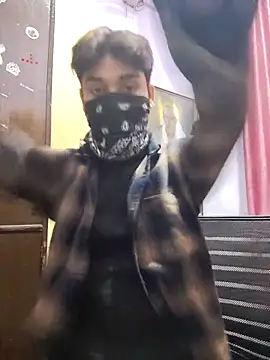 Drakyguy online show from November 24, 2025, 12:16 pm