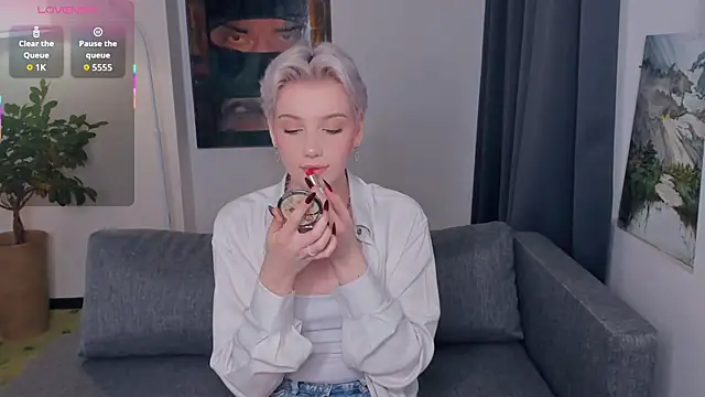 OdelynaAsp online show from October 10, 2025, 11:53 am