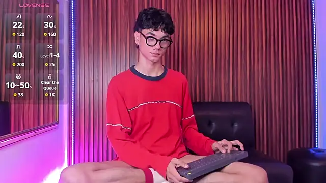 Phillicious   online show from January 12, 2026, 11:43 pm