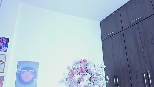 ashly pnik1 online show from October 9, 2025, 3:04 am