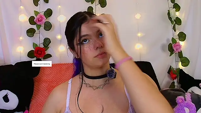 cutee andrea online show from March 21, 2026, 2:38 am