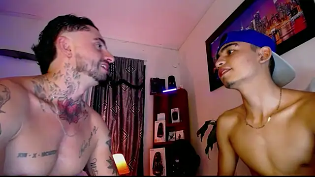 Edwardjonnes online show from February 3, 2026, 5:27 am