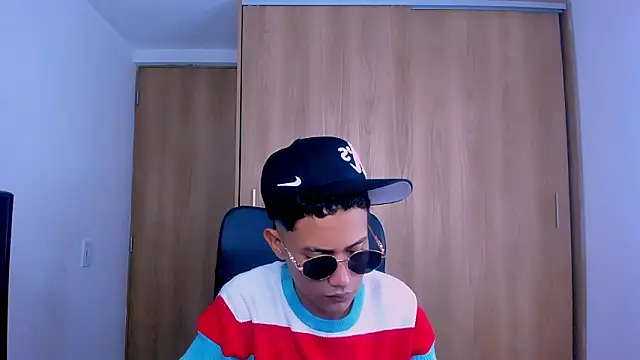 Toy boy777 online show from February 19, 2026, 9:22 pm