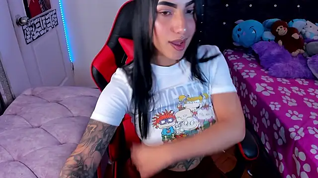 Snapshot of Samanthademonx20_ chatting on July 15, 2026, 7:30 pm Samanthademonx20 online show from July 15, 2026, 7:30 pm