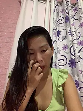 Snapshot of Cleo17 chatting on September 12, 2025, 12:27 pm Cleo17 online show from September 12, 2025, 12:27 pm