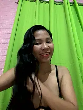 Cleo17 online show from January 13, 2026, 2:33 pm