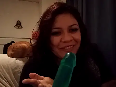 Kitty WetXxX online show from December 23, 2025, 2:09 am