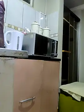 Snapshot of malaika1999 chatting on October 18, 2025, 3:53 am malaika1999 online show from October 18, 2025, 3:53 am