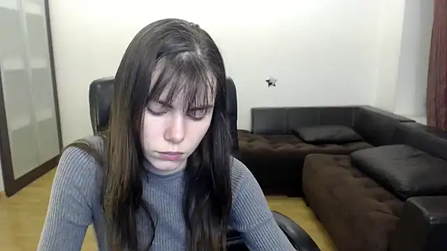 Snapshot of AmelieReve chatting on November 10, 2025, 6:51 pm AmelieReve online show from November 10, 2025, 6:51 pm