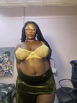 CurvyCocoxxx online show from June 2, 2026, 7:54 am