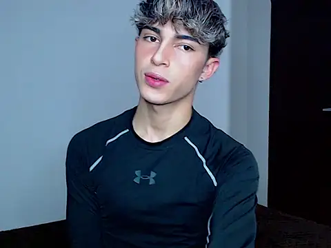 john vichenso online show from October 23, 2025, 10:30 pm