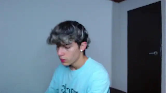 john vichenso online show from December 5, 2025, 9:00 pm