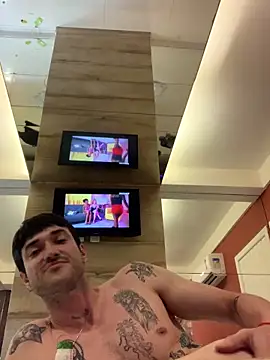 Snapshot of Fubinha chatting on December 20, 2025, 8:38 pm Fubinha online show from December 20, 2025, 8:38 pm