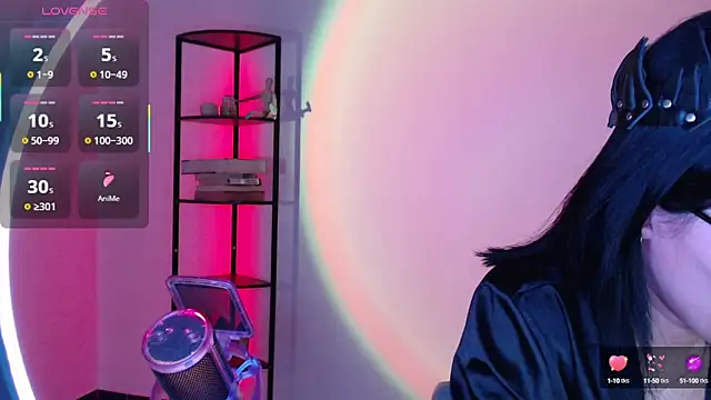 girldom online show from September 24, 2025, 3:48 pm