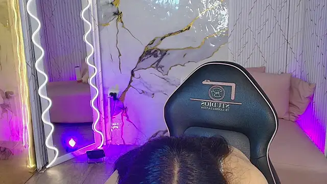 artemiss tay online show from March 23, 2026, 3:43 am