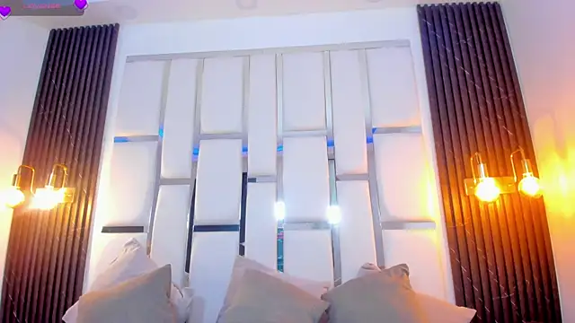 Snapshot of sarah_ashbourne chatting on October 4, 2025, 1:53 pm sarah ashbourne online show from October 4, 2025, 1:53 pm