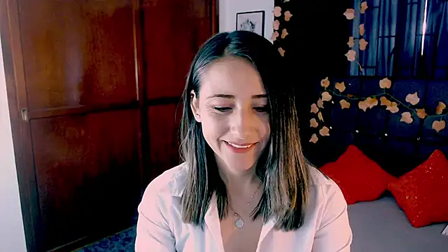 Snapshot of Sofia-mel chatting on September 8, 2025, 8:30 pm Sofia-mel online show from September 8, 2025, 8:30 pm