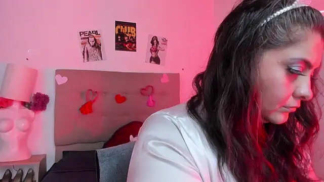 TifanyAmazinng online show from March 6, 2026, 1:40 pm