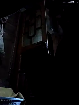 Snapshot of PhamPm70 chatting on November 6, 2025, 12:00 am PhamPm70 online show from November 6, 2025, 12:00 am