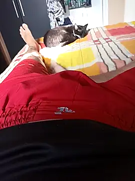 Snapshot of comobucetinhas chatting on November 14, 2025, 7:34 pm comobucetinhas online show from November 14, 2025, 7:34 pm