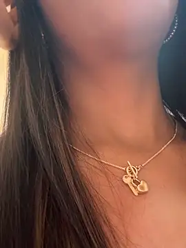 Aleja ruizz online show from February 10, 2026, 7:12 am