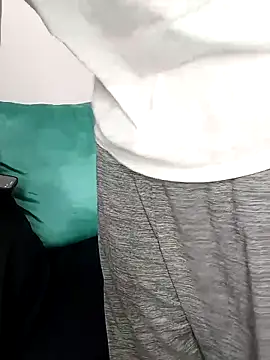 Snapshot of Josda0519 chatting on October 2, 2025, 5:20 pm Josda0519 online show from October 2, 2025, 5:20 pm