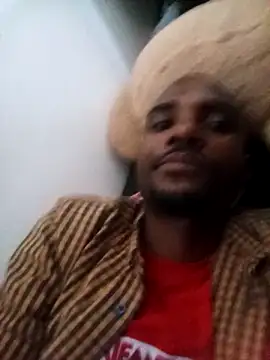 LastCoupleXXX online show from November 12, 2025, 4:07 pm