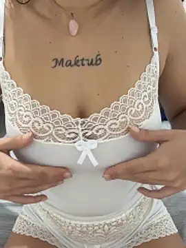 mermaidblue online show from April 3, 2026, 9:51 am