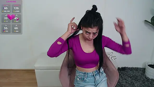 LadyLiia online show from May 22, 2026, 3:57 am