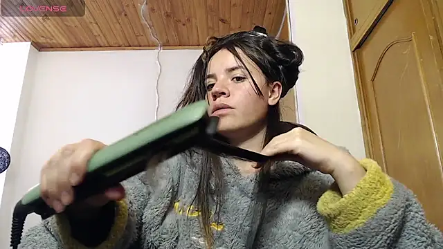 Snapshot of Skylar_Serenity chatting on November 11, 2025, 6:30 pm Skylar Serenity online show from November 11, 2025, 6:30 pm