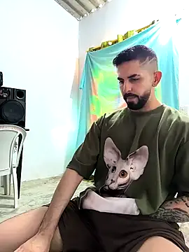 giannis090 online show from January 8, 2026, 8:44 pm