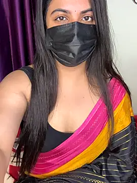 Snapshot of best_couple19 chatting on September 12, 2025, 3:34 pm best couple19 online show from September 12, 2025, 3:34 pm