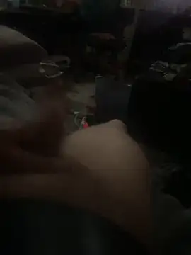 Snapshot of KingRonni chatting on October 31, 2025, 12:39 pm KingRonni online show from October 31, 2025, 12:39 pm