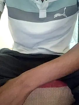 Snapshot of INTERNATIONAL0001 chatting on November 6, 2025, 12:39 pm INTERNATIONAL0001 online show from November 6, 2025, 12:39 pm