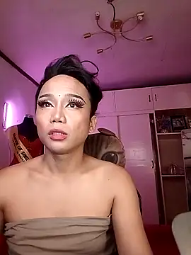 Snapshot of YourNikkieXxx chatting on October 24, 2025, 3:41 pm YourNikkieXxx online show from October 24, 2025, 3:41 pm