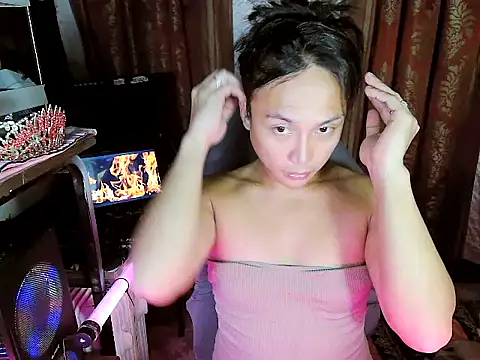 YourNikkieXxx online show from June 1, 2026, 4:41 pm
