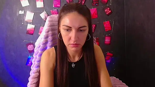 Aurora Loveu online show from December 14, 2025, 10:09 am