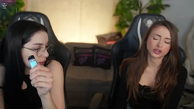 Luna secretgirl online show from February 28, 2026, 8:48 am