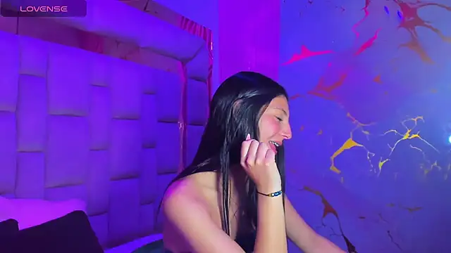 Snapshot of _Luna_Bennett chatting on May 20, 2026, 8:26 pm Luna Bennett online show from May 20, 2026, 8:26 pm